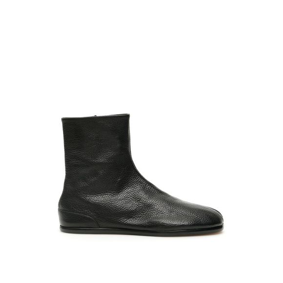 Maison Martin Margiela Other - Maison Margiela Tabi Flat Boots